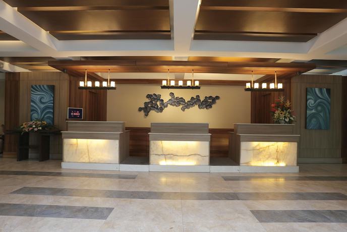 Imagen de los interiores del Hotel Acuatico Beach Resort. Foto 17