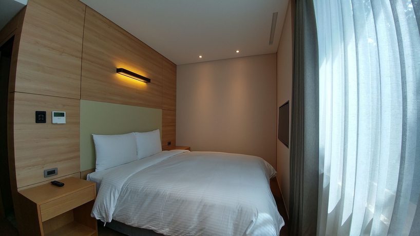 Imagen de la habitación del Hotel Acube. Foto 5