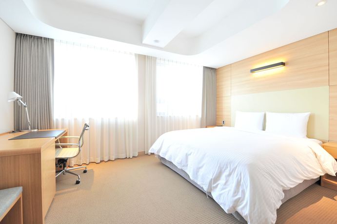 Imagen de la habitación del Hotel Acube. Foto 11