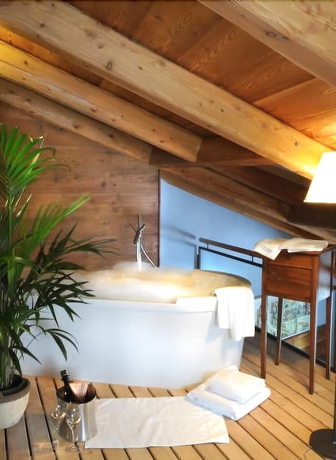 Imagen de la habitación del Hotel Ad Gallias. Foto 6