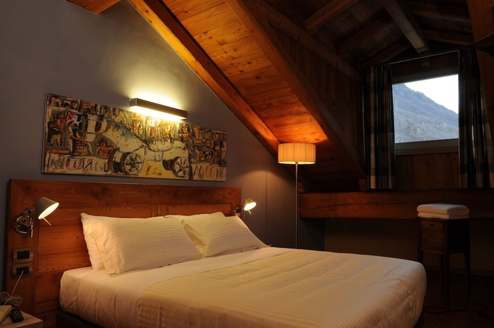 Imagen de la habitación del Hotel Ad Gallias. Foto 7