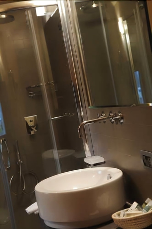 Imagen de la habitación del Hotel Ad Gallias. Foto 12