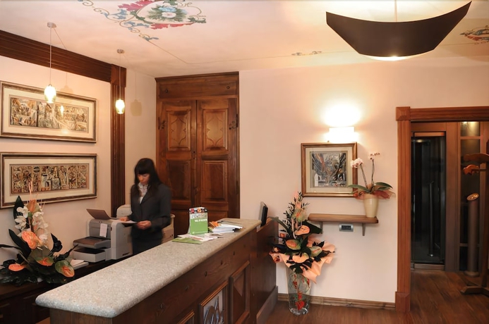 Imagen de los interiores del Hotel Ad Gallias. Foto 16
