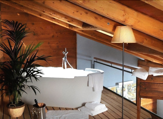 Imagen de la habitación del Hotel Ad Gallias. Foto 15
