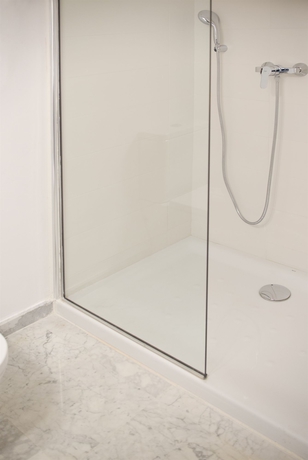 Imagen de la habitación del Hotel Ad Hoc Carmen. Foto 4