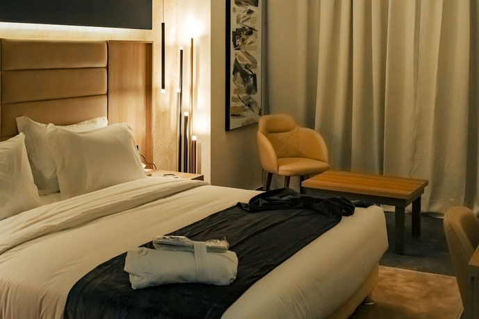 Imagen de la habitación del Hotel Ad Hydra. Foto 16