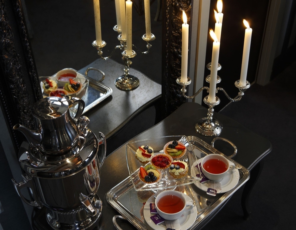 Imagen de la habitación del Hotel Ad Place. Foto 4