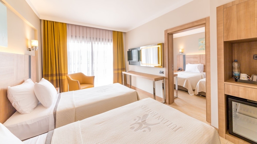 Imagen de la habitación del Hotel Ada Julian Marmaris. Foto 9