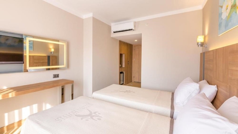 Imagen de la habitación del Hotel Ada Julian Marmaris. Foto 11