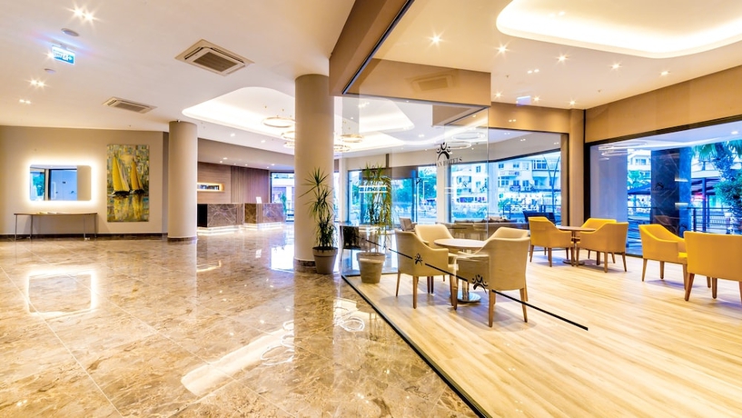Imagen de los interiores del Hotel Ada Julian Marmaris. Foto 14