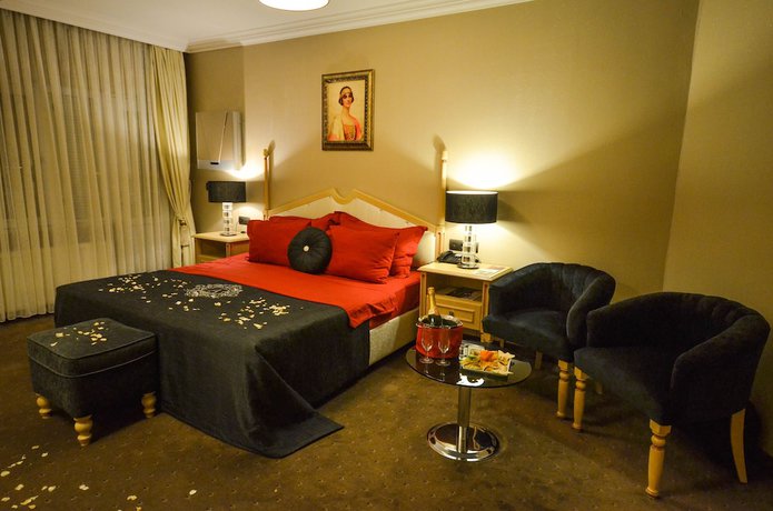 Imagen de la habitación del Hotel Ada Life. Foto 3