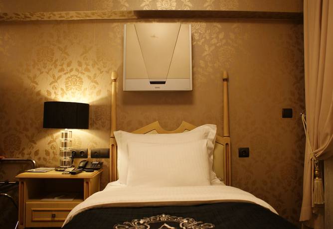 Imagen de la habitación del Hotel Ada Life. Foto 4