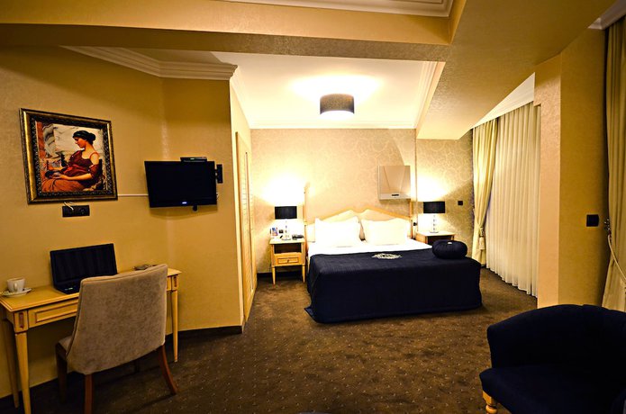 Imagen de la habitación del Hotel Ada Life. Foto 13
