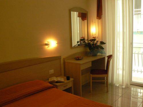 Imagen general del Hotel Ada, Rimini. Foto 2