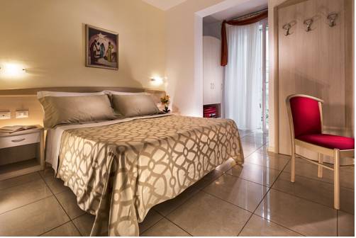 Imagen general del Hotel Ada, Rimini. Foto 1