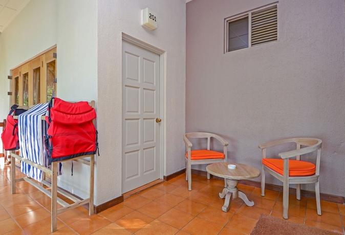 Imagen de la habitación del Hotel Adaaran Club Rannalhi. Foto 6