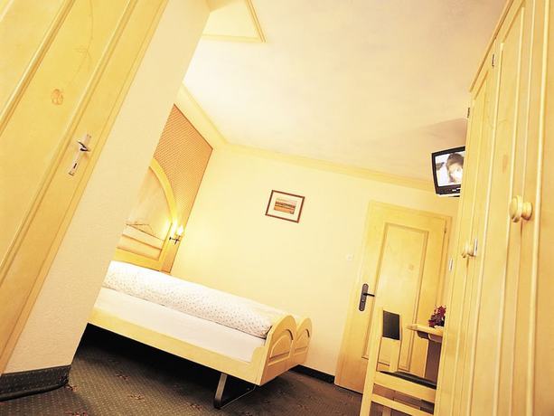 Imagen de la habitación del Hotel Adaastra Boutique. Foto 15