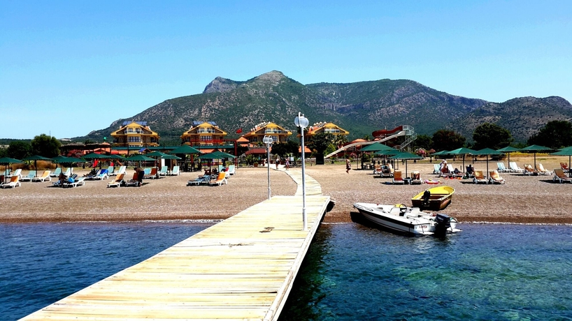 Imagen de los exteriores del Hotel Adaburnu Golmar Beach - All Inclusive. Foto 10