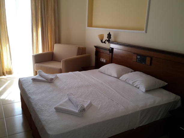 Imagen de la habitación del Hotel Adaburnu Golmar Beach - All Inclusive. Foto 4