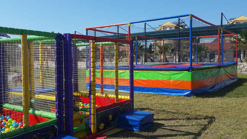 Imagen de los exteriores del Hotel Adaburnu Golmar Beach - All Inclusive. Foto 14