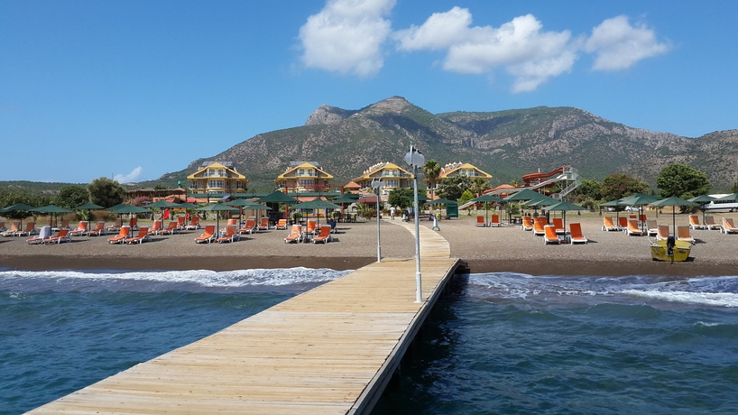 Imagen de los exteriores del Hotel Adaburnu Golmar Beach - All Inclusive. Foto 15