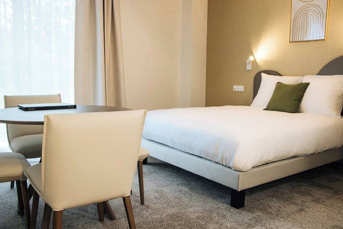 Imagen de la habitación del Hotel Adagio Access Bordeaux Sud Pessac. Foto 12