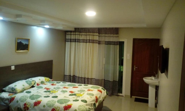 Imagen de la habitación del Hotel Adala Motel. Foto 11