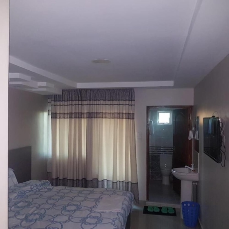 Imagen de la habitación del Hotel Adala Motel. Foto 15