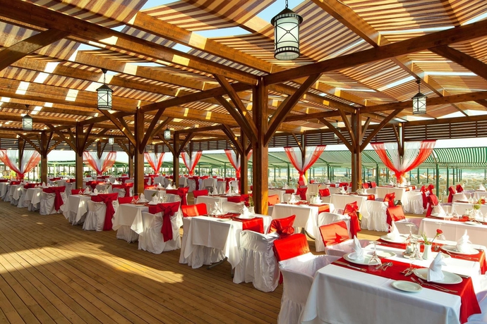 Imagen del bar/restaurante del Hotel Adalya Ocean - All Inclusive. Foto 4