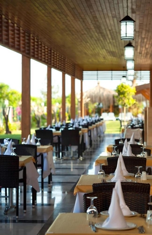 Imagen del bar/restaurante del Hotel Adalya Ocean - All Inclusive. Foto 6