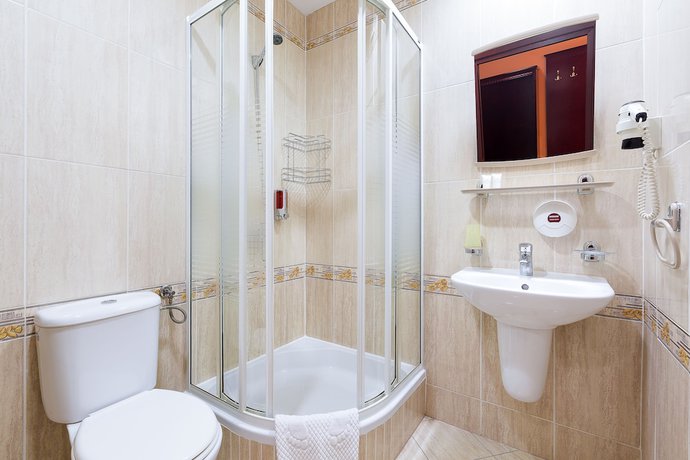 Imagen de la habitación del Hotel Adam And Spa. Foto 6