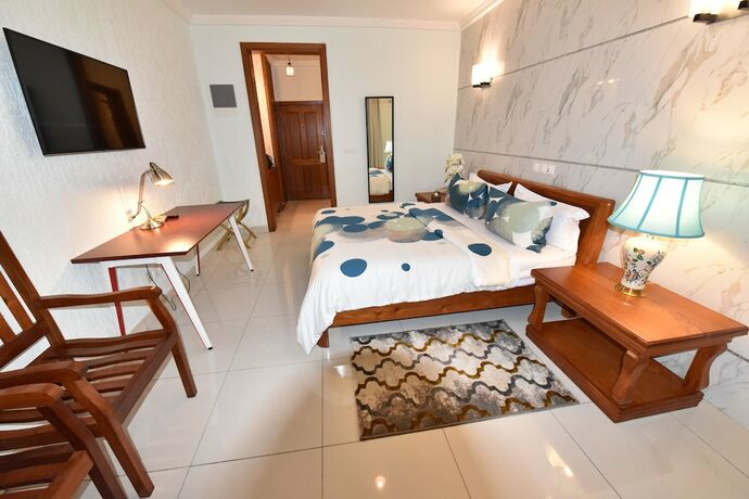 Imagen de la habitación del Hotel Adamaoua Grand Hotel City. Foto 17