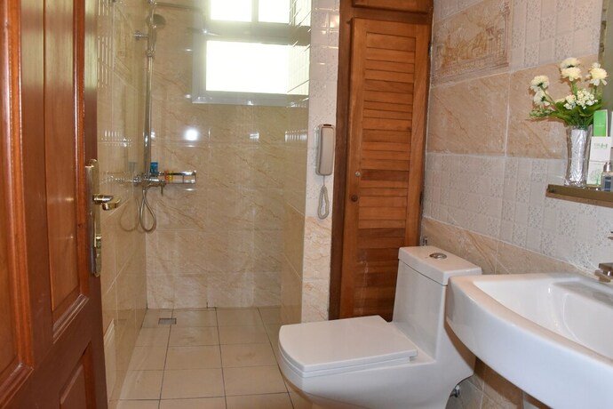 Imagen general del Hotel Adamaoua Grand Hotel City. Foto 15