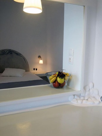 Imagen de la habitación del Hotel Adamas. Foto 12