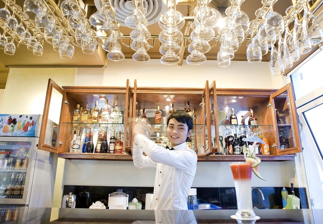 Imagen del bar/restaurante del Hotel Adamas Hanoi. Foto 2