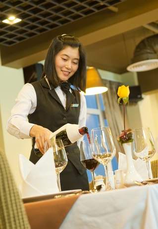 Imagen del bar/restaurante del Hotel Adamas Hanoi. Foto 3