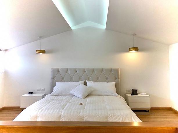 Imagen de la habitación del Hotel Adamas House. Foto 8