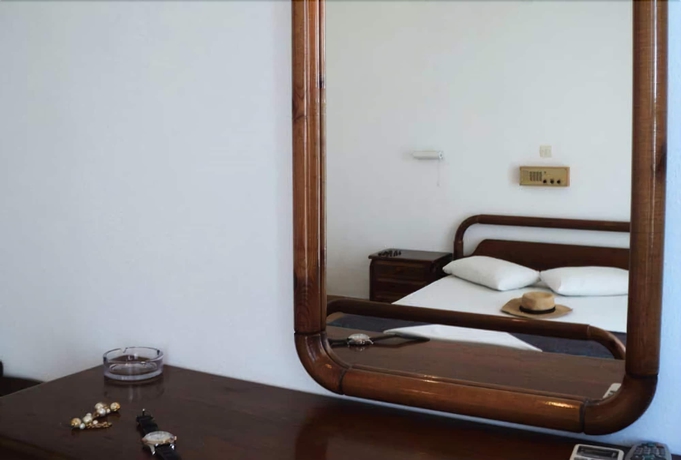 Imagen de la habitación del Hotel Adamastos. Foto 9