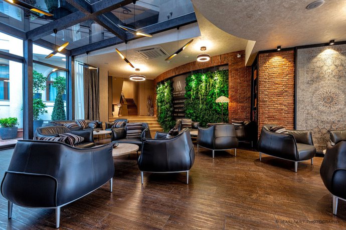Imagen de los interiores del Hotel Adamo, Tbilisi. Foto 17