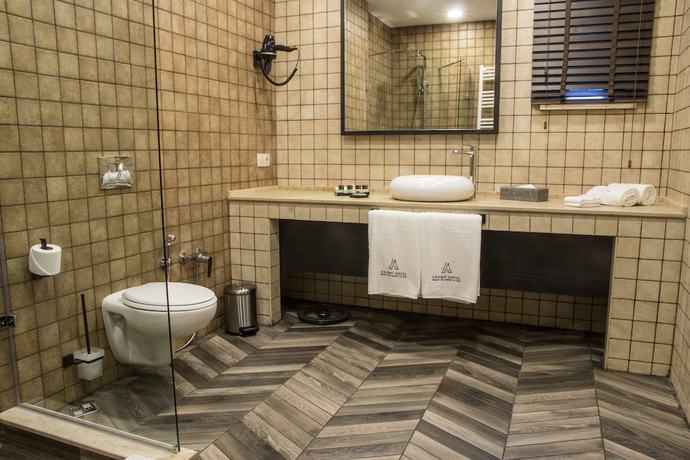 Imagen de la habitación del Hotel Adamo, Tbilisi. Foto 8