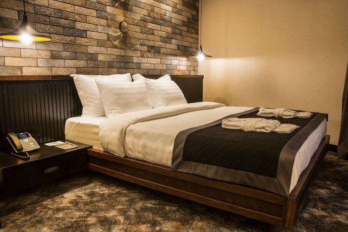 Imagen de la habitación del Hotel Adamo, Tbilisi. Foto 13