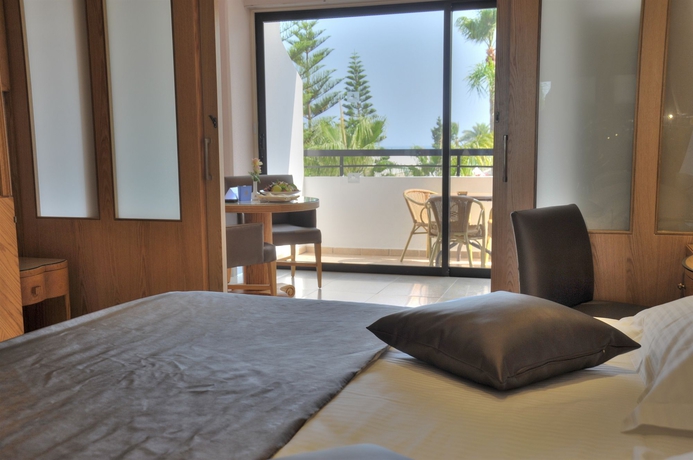 Imagen de la habitación del Hotel Adams Beach. Foto 6