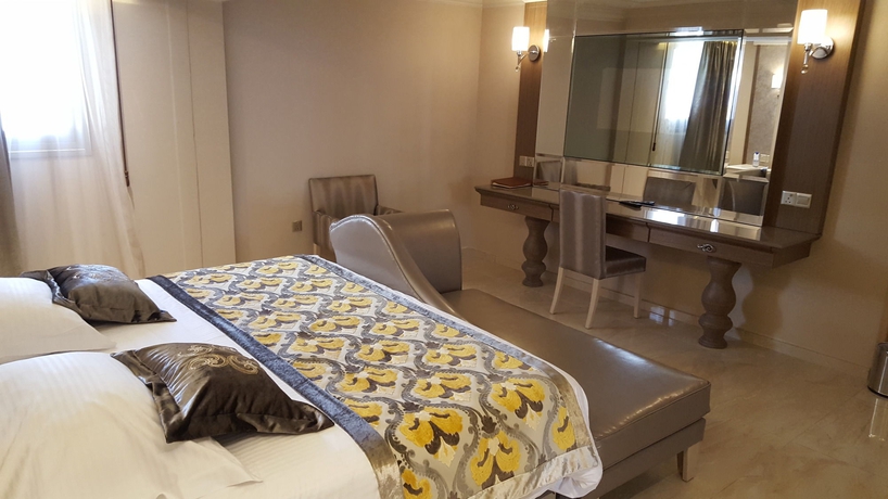 Imagen de la habitación del Hotel Adams Beach. Foto 12