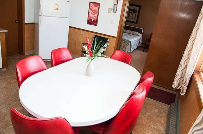 Imagen de la habitación del Hotel Adams Golden Acres Motel. Foto 5
