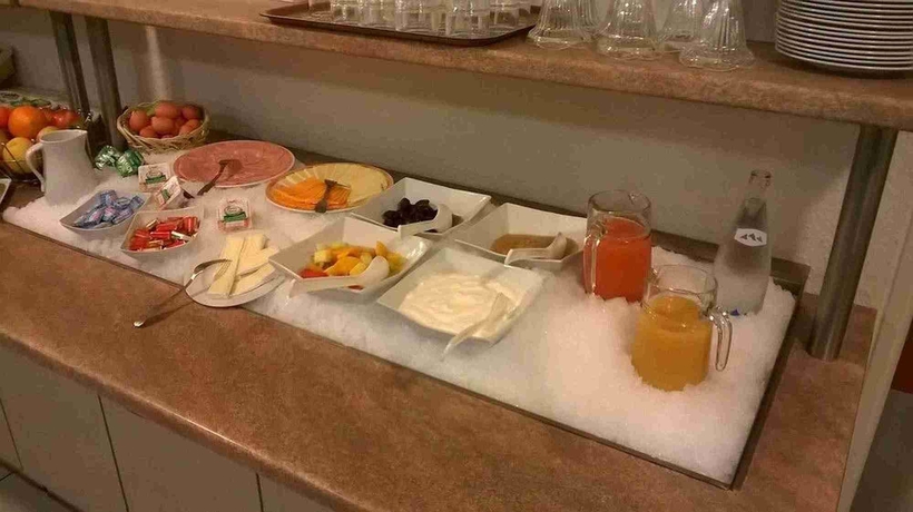 Imagen del bar/restaurante del Hotel Adams, Metz. Foto 3