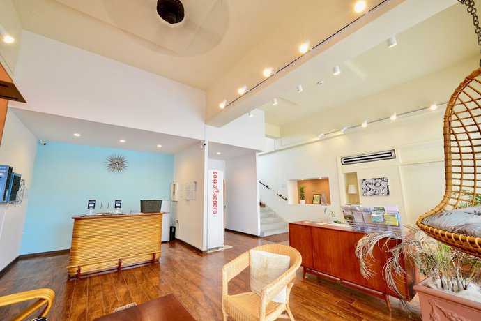 Imagen de los interiores del Hotel Adan. Foto 20