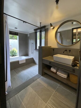 Imagen general del Hotel Adan Resort Hanali Village Sesokojima. Foto 9