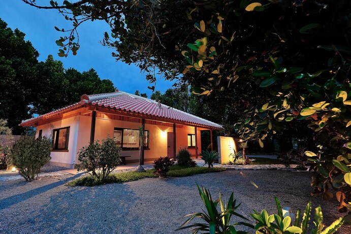Imagen general del Hotel Adan Resort Hanali Village Sesokojima. Foto 10