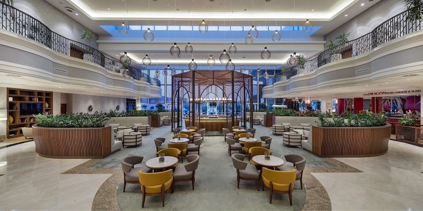 Imagen de los interiores del Hotel Adana Hilton Sa. Foto 19