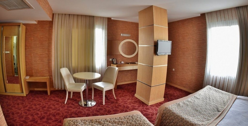 Imagen de la habitación del Hotel Adana Park Otel. Foto 15